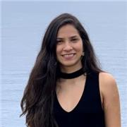 Profesora de Estrategia Digital y Social Media. Especialista en Marketing Digital y Medios Sociales para marcas y emprendedores. Expositora en el Social Media Day 2019 en Panamá